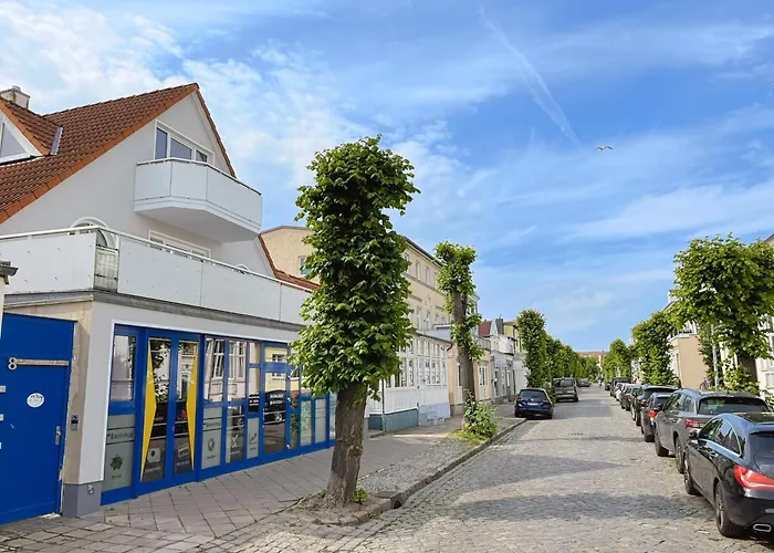 Lighthouse Homes - Moderne Ferienwohnungen Mit Terrasse Am Kirchenplatz