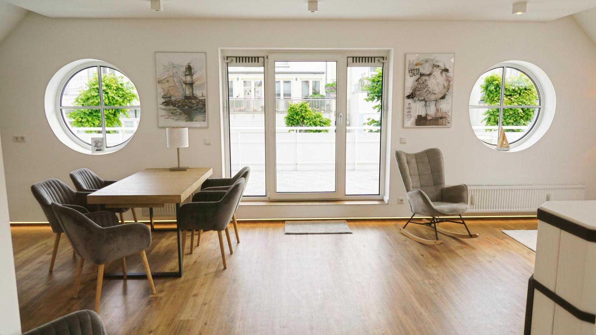 Lighthouse Homes - Moderne Mit Terrasse Am Kirchenplatz Apartment